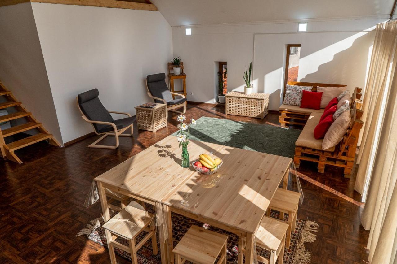 Ostello Modern Loft Lighthouse Karakol Esterno foto